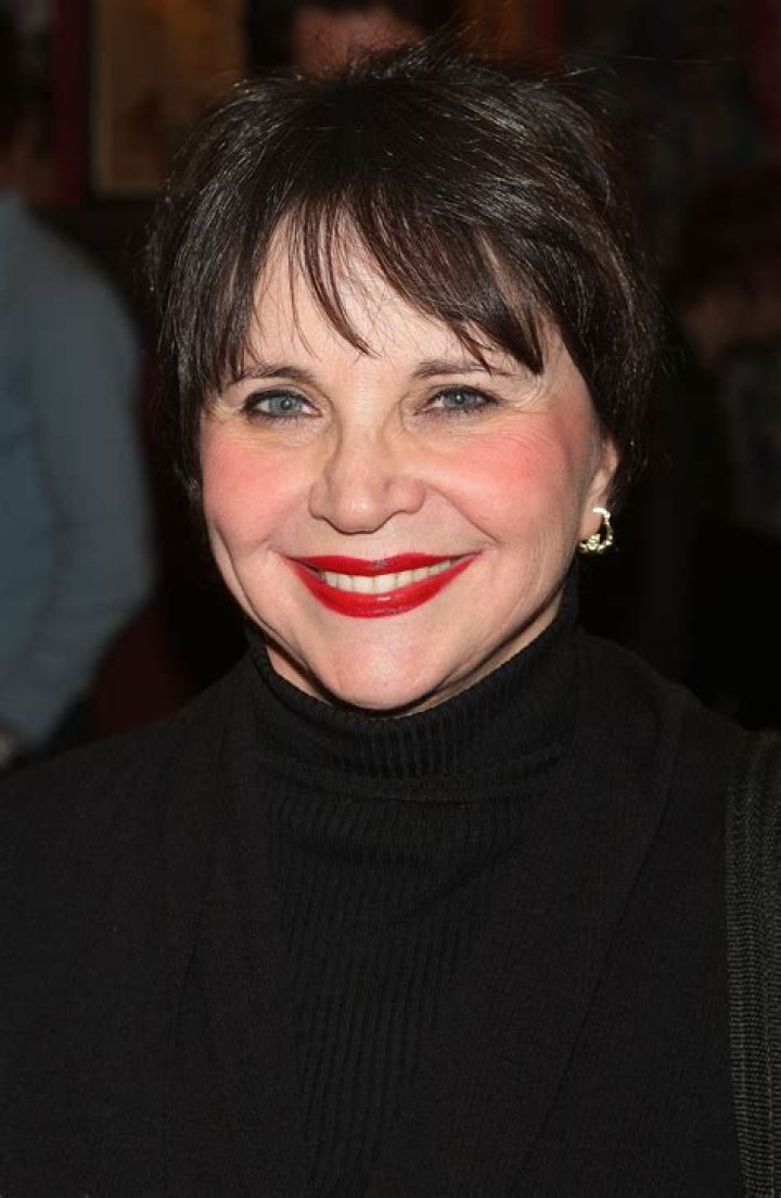 Cindy Williams Height, Weight, Net Worth, Age, Birthday, Wikipedia, Who, Instagram, Biography