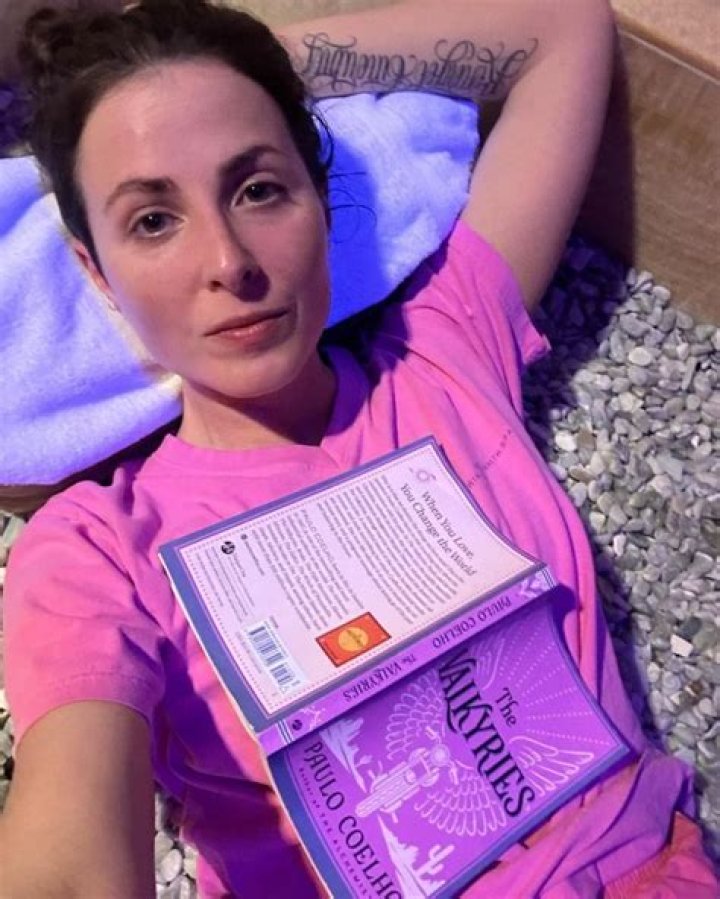 Helena Price Height, Weight, Net Worth, Age, Birthday, Wikipedia, Who, Instagram, Biography