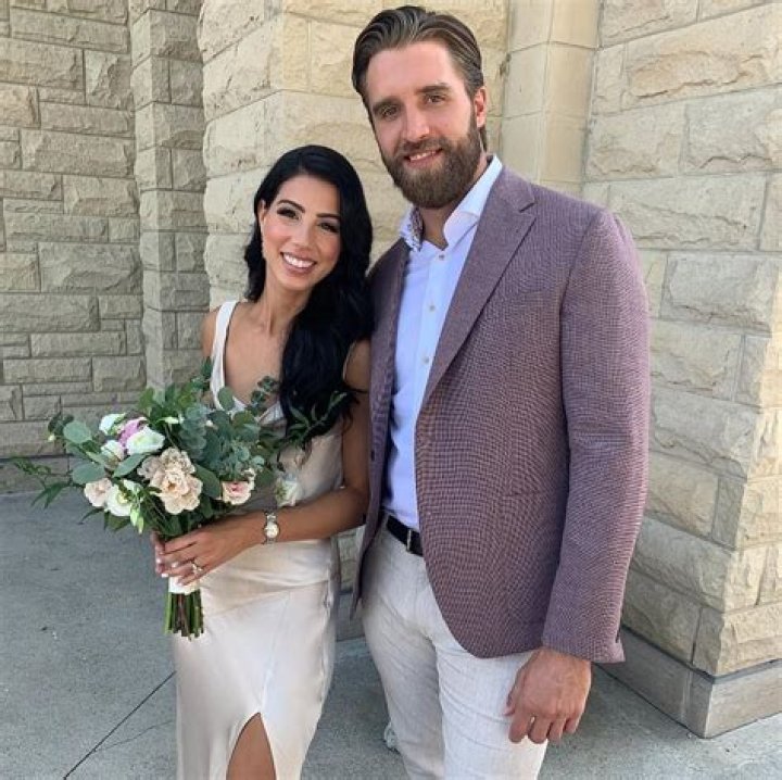 Is Aaron Ekblad Wife A Doctor?