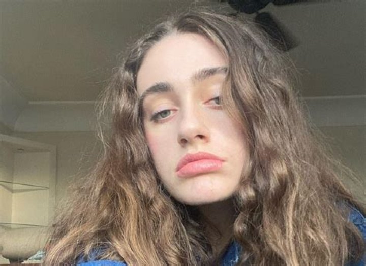 Rachel Sennott Height, Weight, Net Worth, Age, Birthday, Wikipedia, Who, Instagram, Biography